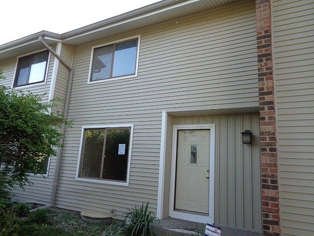1st image of 1096 Rainwood Dr