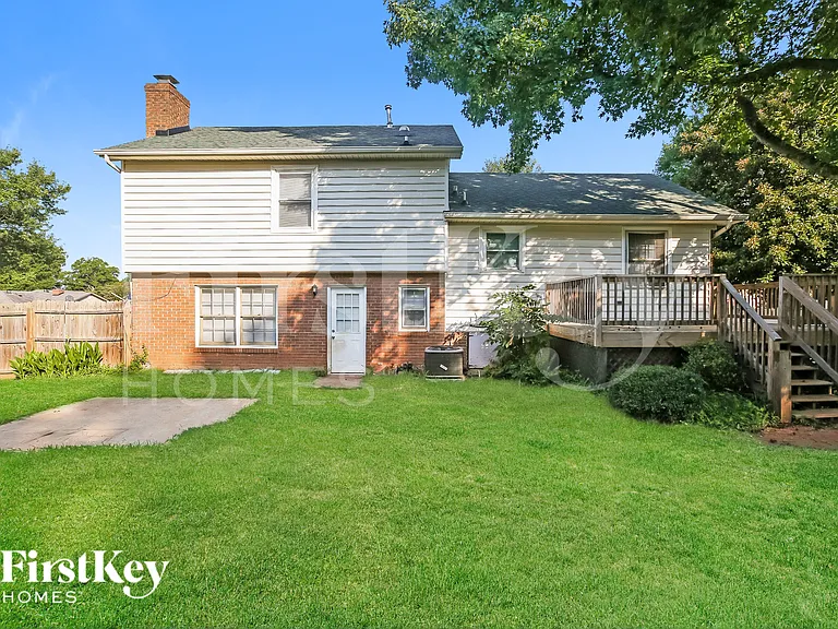 2516 Tall Pines Ln — Photo 15