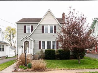 31 Flower St, Wethersfield, CT 06109