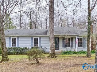 16442 Blackburn Ln, Athens, AL 35611