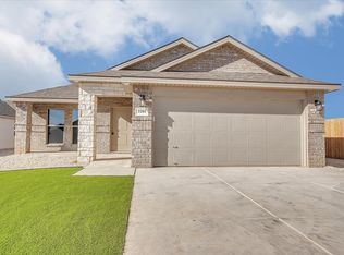 3201 Aberdeen Ave, Wolfforth, TX 79382