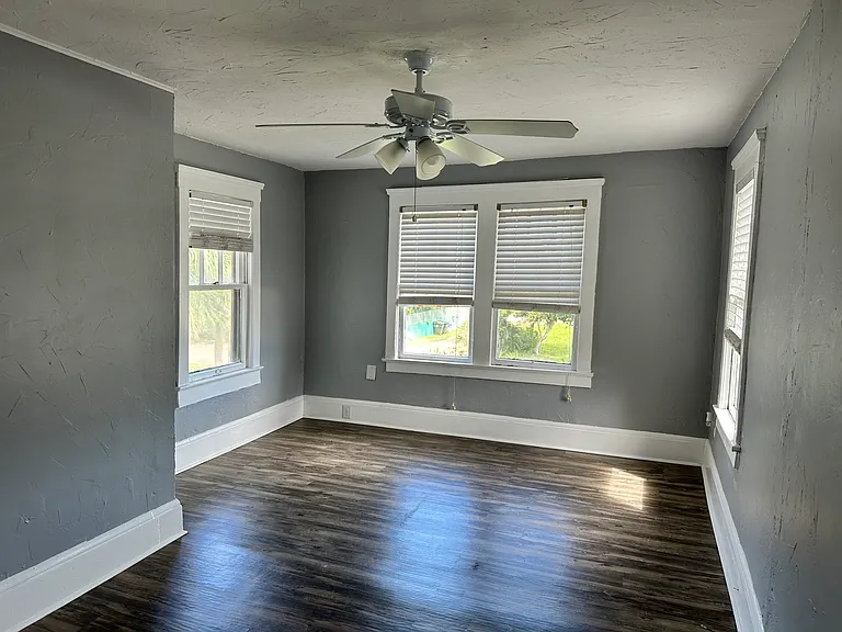 827 N Oleander Ave #1 — Photo 6