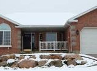 802 E 3350 N, North Ogden, UT 84414