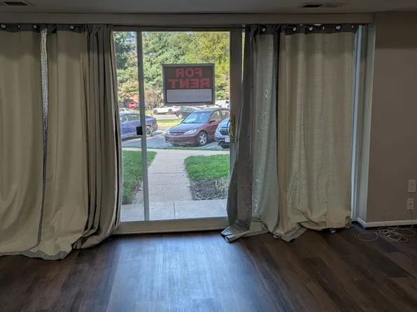7821 Enola St #7-TA, McLean, VA 22102