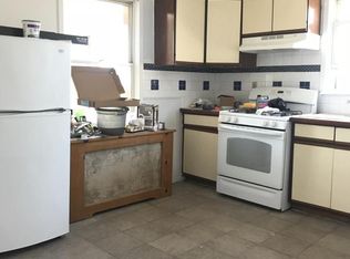 251 Sommerville Pl, Yonkers, NY 10703