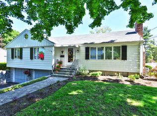 15 Indian Hill Rd, Wakefield, MA 01880