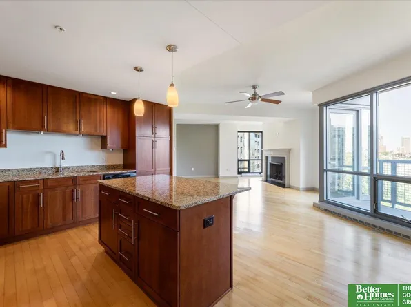 200 S 31st Ave APT 4508, Omaha, NE 68131