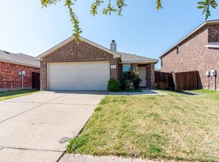 4035 Eagle Dr, Heartland, TX 75126