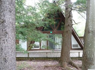 88 Lake Rd, Lanesville, NY 12442