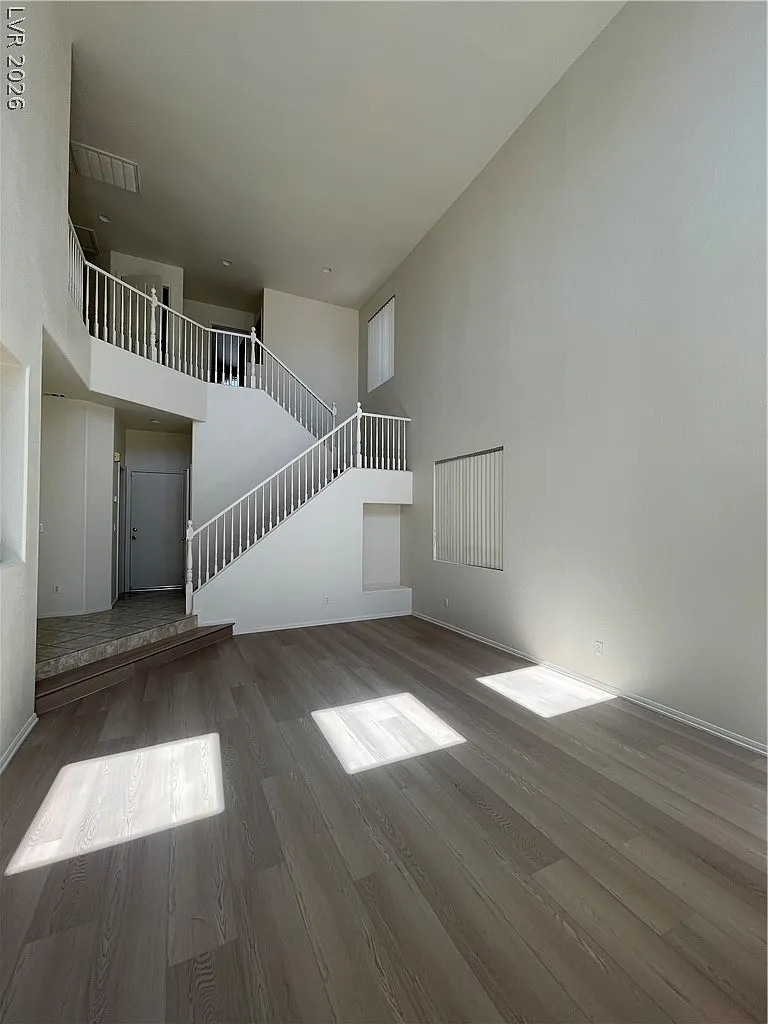 3 bed, 2.5 bath, 1772 sqft, $2,295 — Photo 4