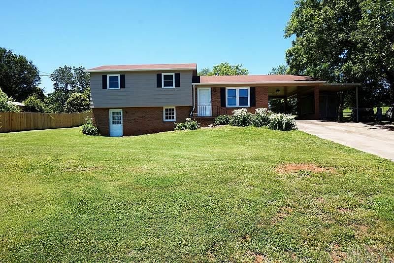 1st image of 1961 Hunsucker Dr
