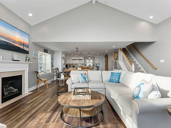 5th image of 5208 Marine Pl
