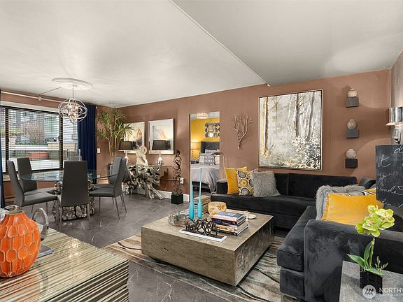 4th image of 1105 Spring Street #211