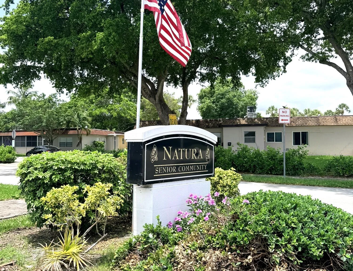 3 bed, 2.0 bath, 1335 sqft, $3,000 — Photo 1
