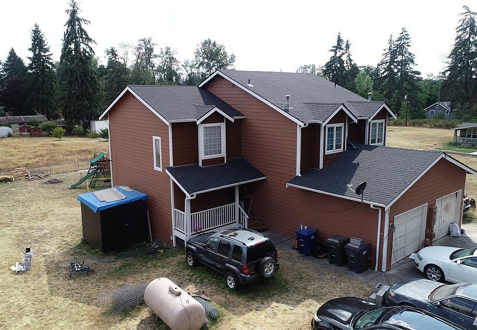1st image of 508-510 136th St E