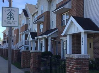 2182 Noble Rd, Cleveland Heights, OH 44112