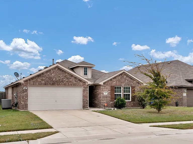 5100 Royal Springs Dr — Photo 22