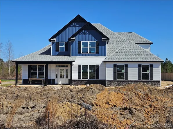 1335 Halibut St, Fayetteville, NC 28312