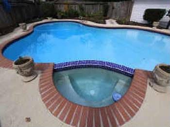 4th image of 5902 Old Lodge Dr