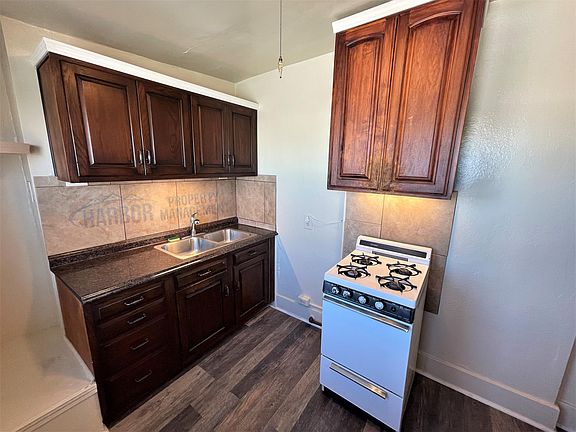 5th image of 625 S Mesa St #4