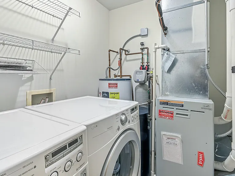 3509 Maple Grove Dr #3 — Photo 40