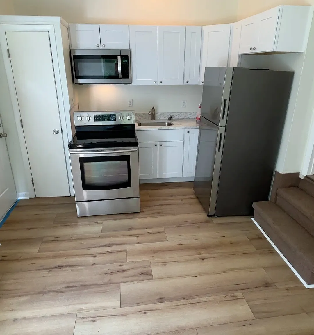 1 bed, 260 sqft, $1,095 — Photo 4