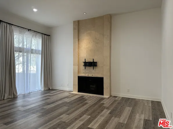 1500 Windsor Ln, Fullerton, CA 92831