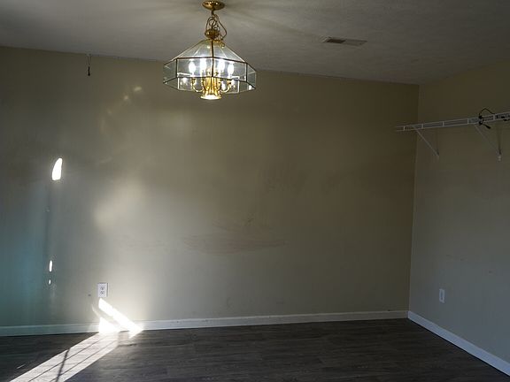 5th image of 7227 Glenwick Blvd
