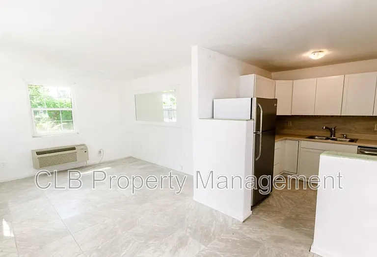 36 Brooks Dr — Photo 6