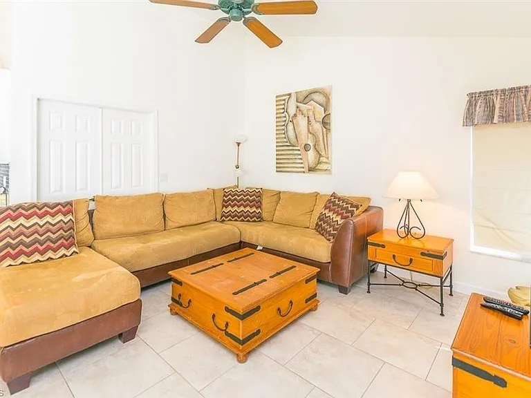 5077 Mabry Dr — Photo 3