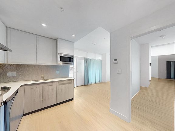 4th image of 2288 Alpha Ave #202