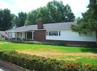 813 W 2nd St, Alturas, CA 96101