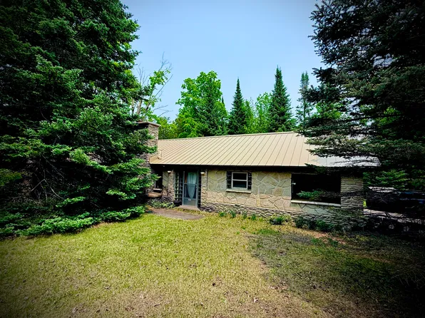 9150 W M 68 Hwy, Indian River, MI 49749