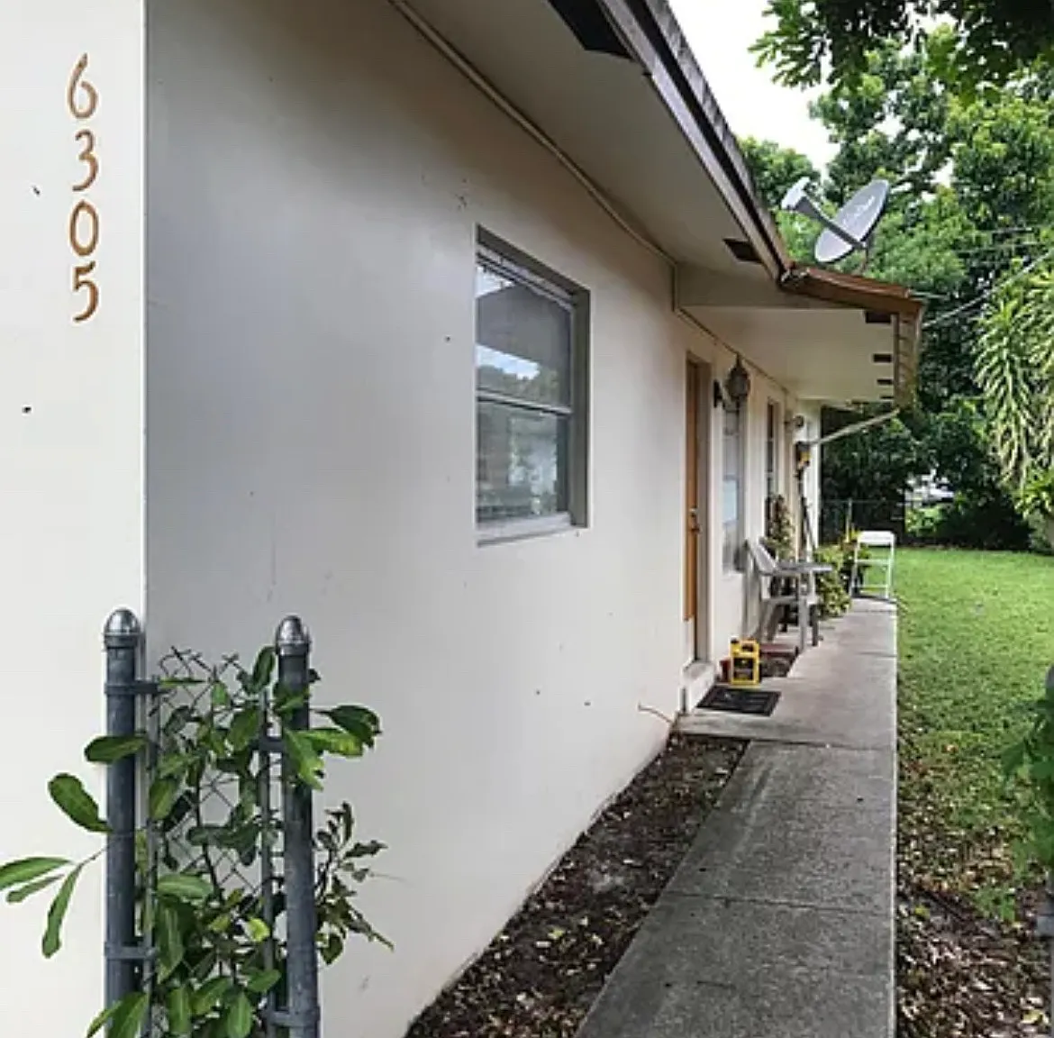 3 bed, 1100 sqft, $2,700 — Photo 3