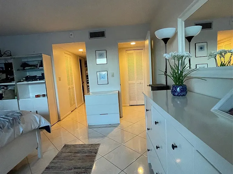 16141 Blatt Blvd — Photo 36