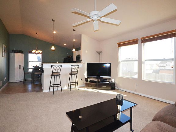 3rd image of 1543 Tillingsdale Dr