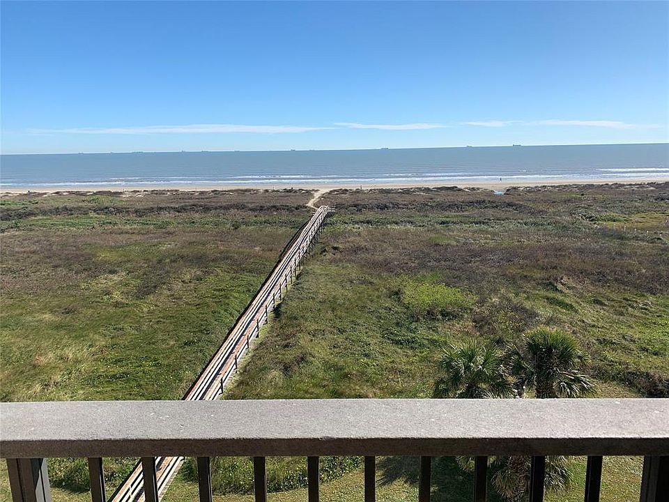 1st image of 415 E Beach Dr APT 405
