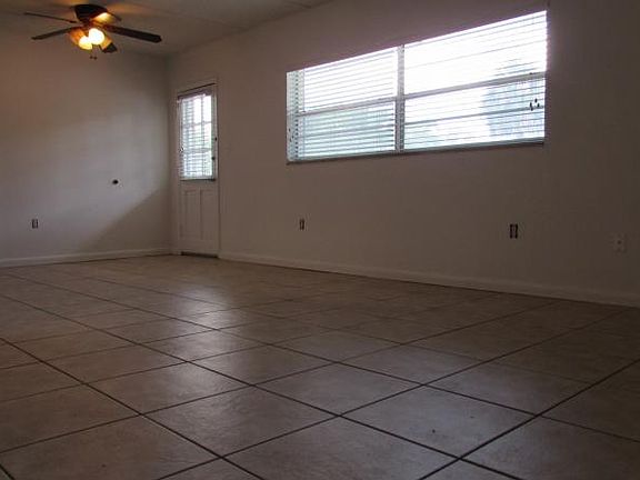 3rd image of 45 Pennsylvania St APT 1