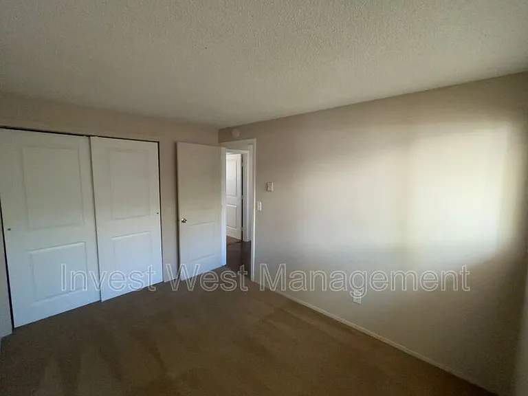 3512 Kauffman Ave #I — Photo 9