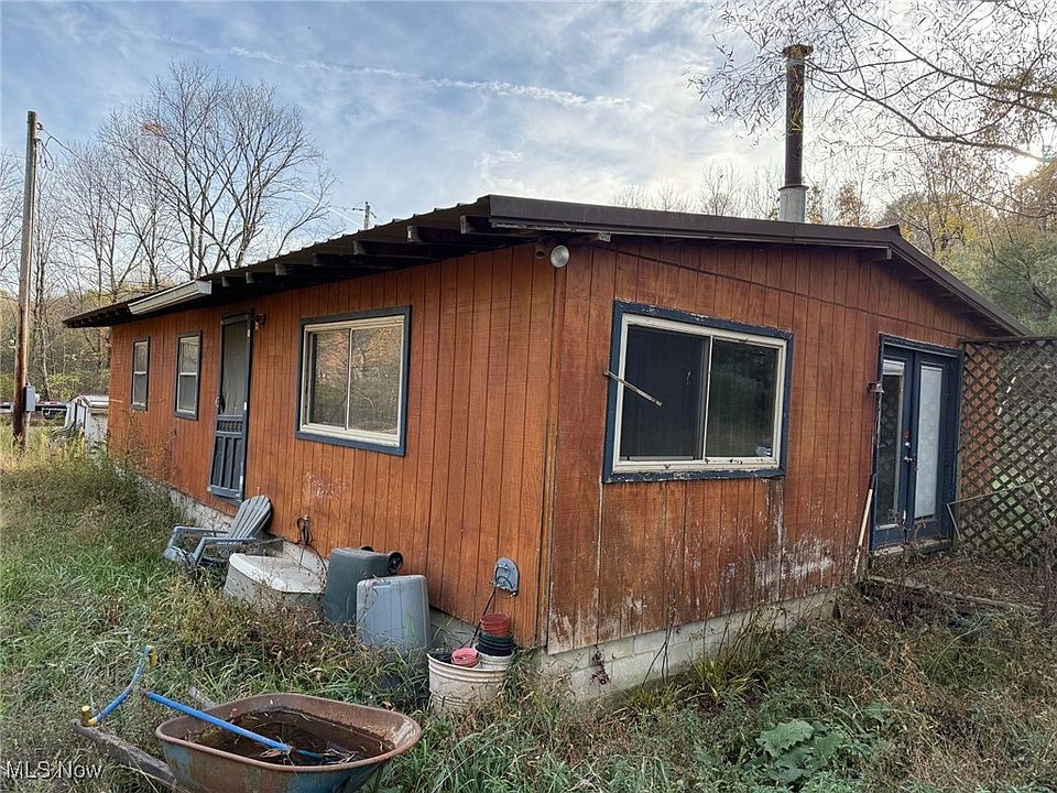 2nd image of 19518 Township Road 411