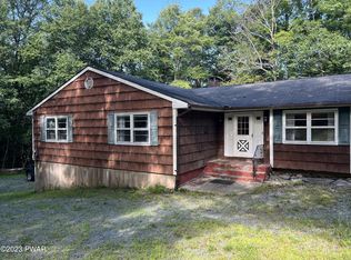 291 Welcome Lake Rd, Beach Lake, PA 18405