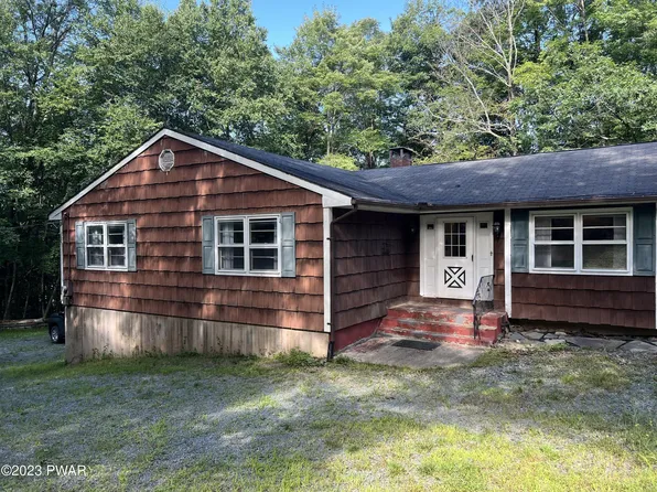 291 Welcome Lake Rd, Beach Lake, PA 18405