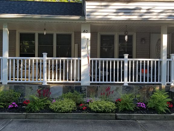 4th image of 40 Roseville Ave #3