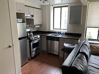 Rented by 18 REALTY
