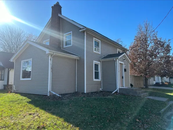 1506 Yonge St, Rockford, IL 61103