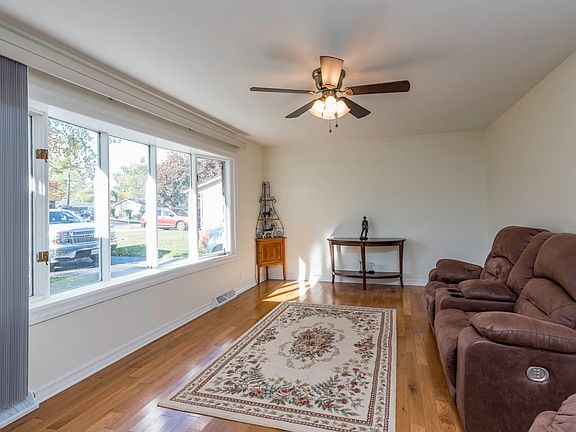 3rd image of 38697 N Cedar Ave