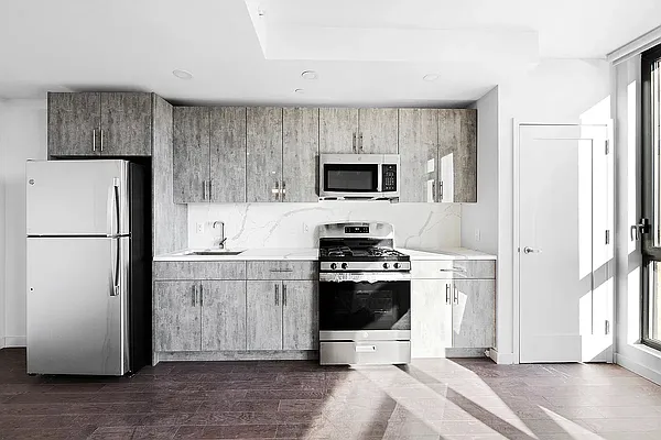 Rented by REAL New York | media 14