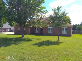 308 Scarlett Dr, Warner Robins, GA 31088