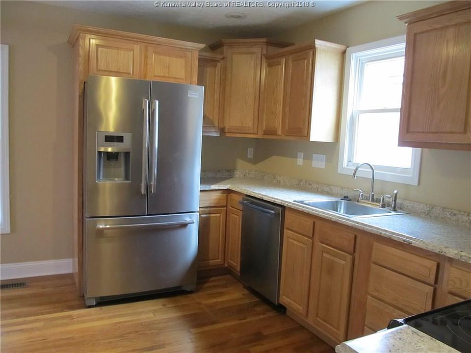 1st image of 1867 Chandler Dr