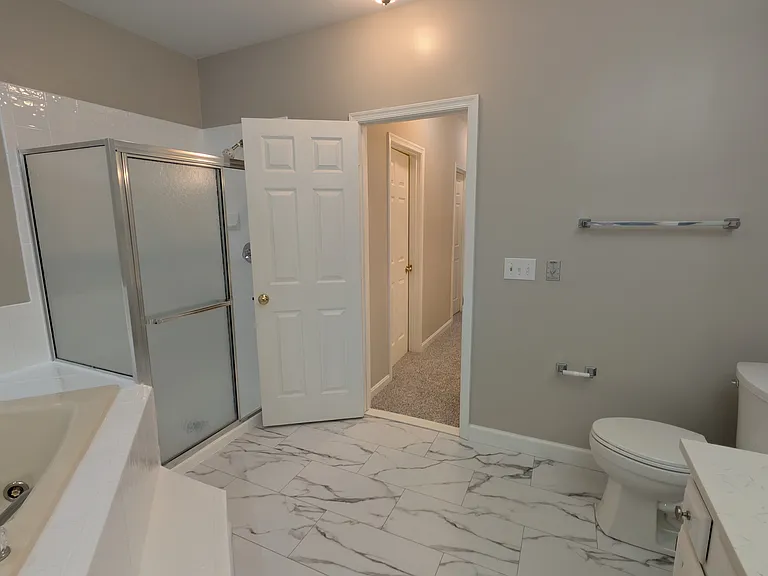 332 Overlook Dr — Photo 45
